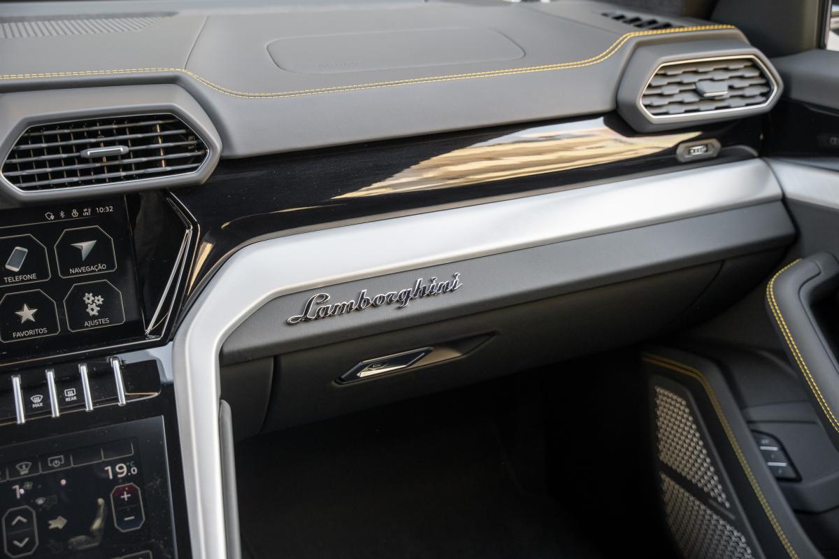 lamborghini-urus-2022-gasolina-3996cc