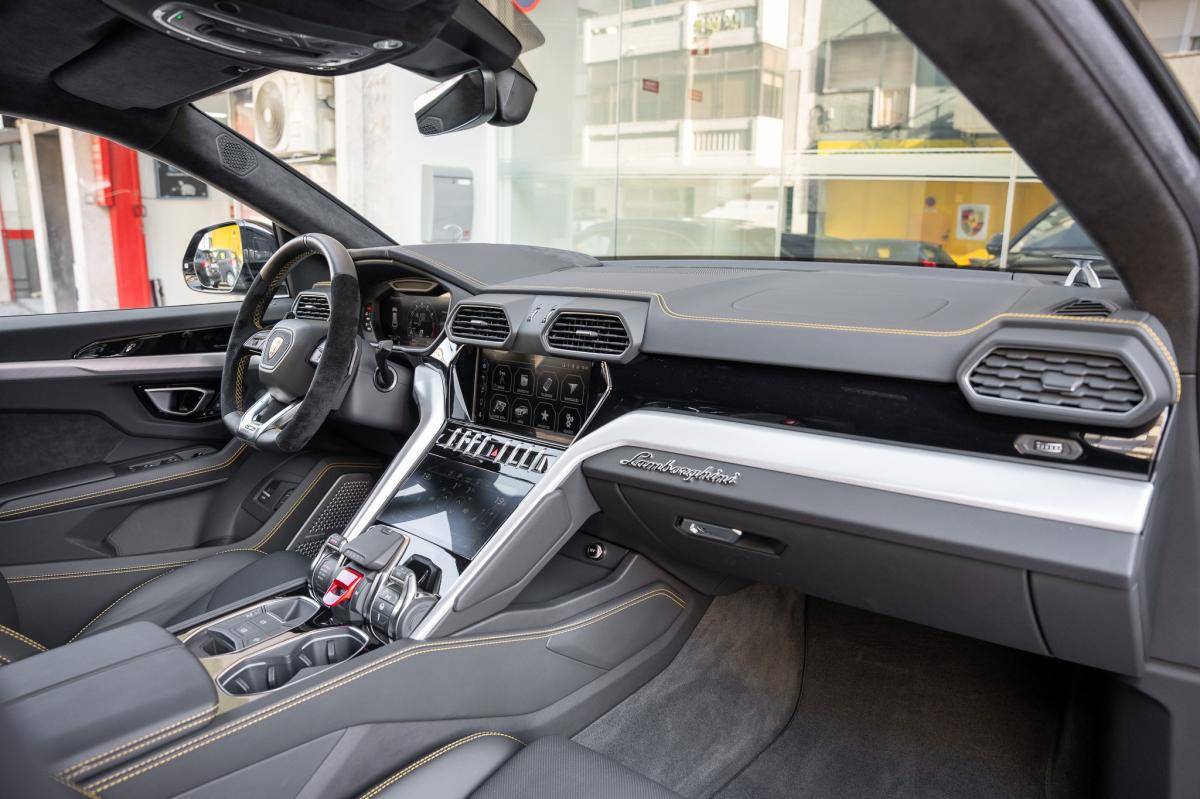 lamborghini-urus-2022-gasolina-3996cc