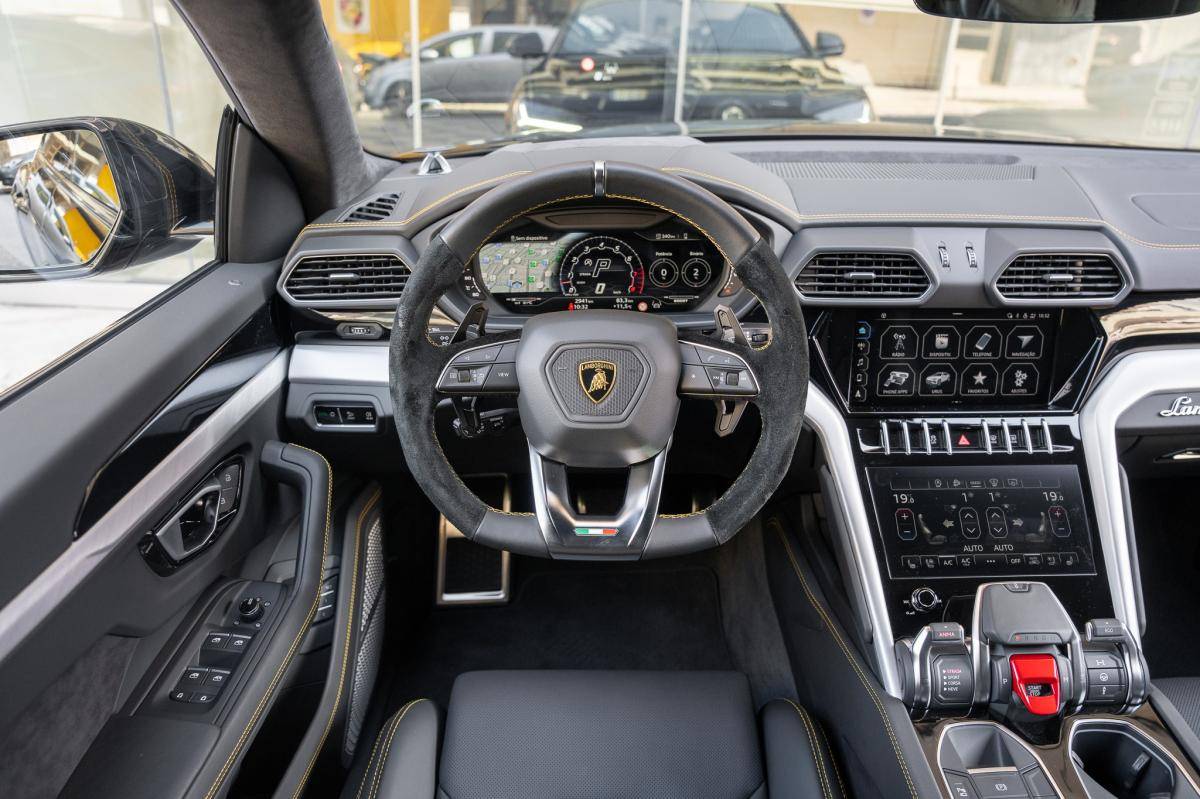 lamborghini-urus-2022-gasolina-3996cc
