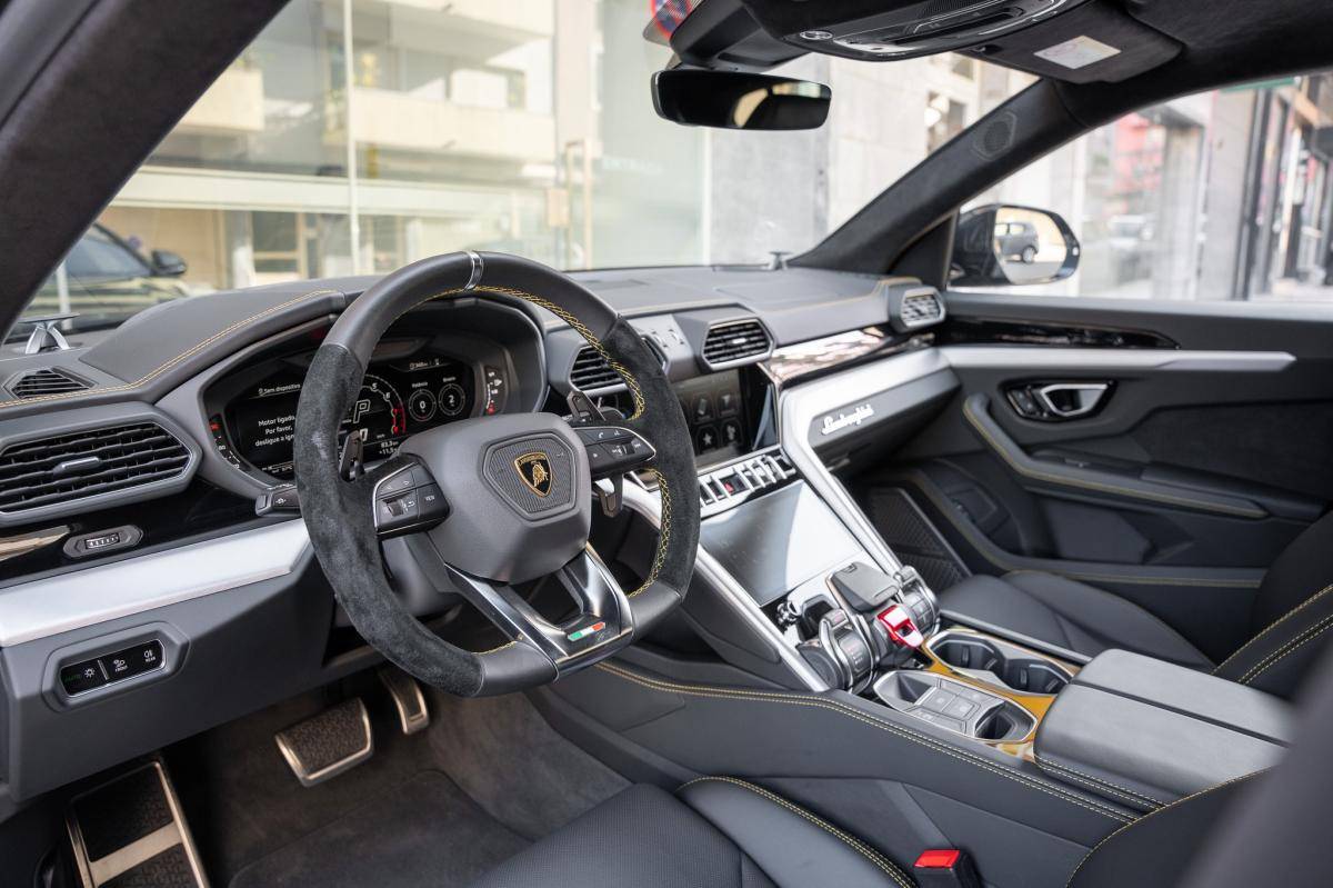 lamborghini-urus-2022-gasolina-3996cc