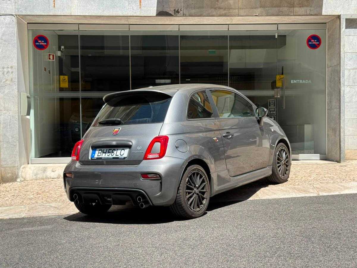 abarth-695-2024-gasolina-1368cc