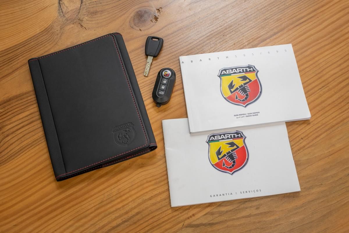 abarth-695-2024-gasolina-1368cc