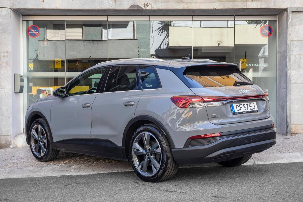 audi-q4-e-tron-2022-eletrico-0cc
