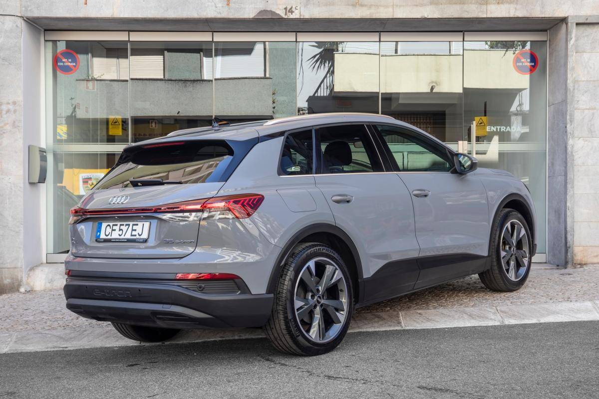 audi-q4-e-tron-2022-eletrico-0cc