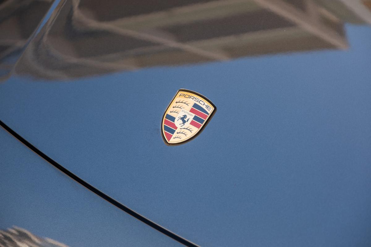 porsche-taycan-2025-eletrico-0cc