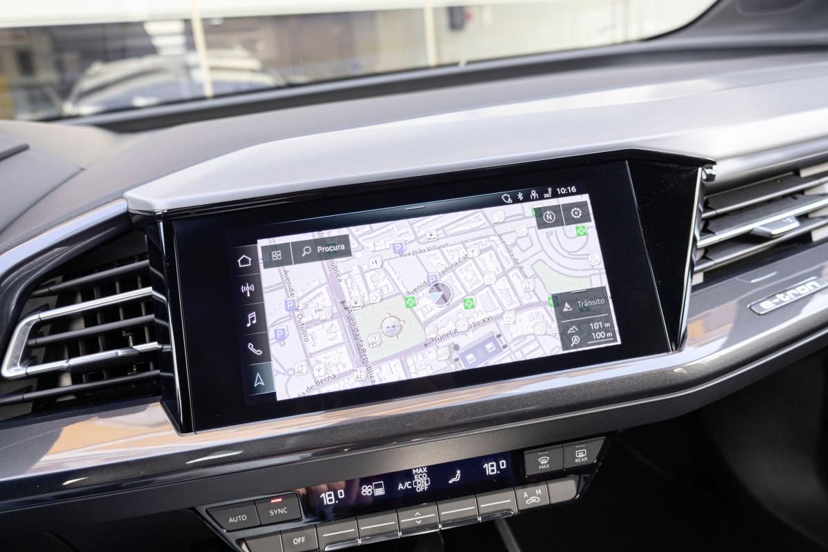 audi-q4-e-tron-2021-eletrico-0cc