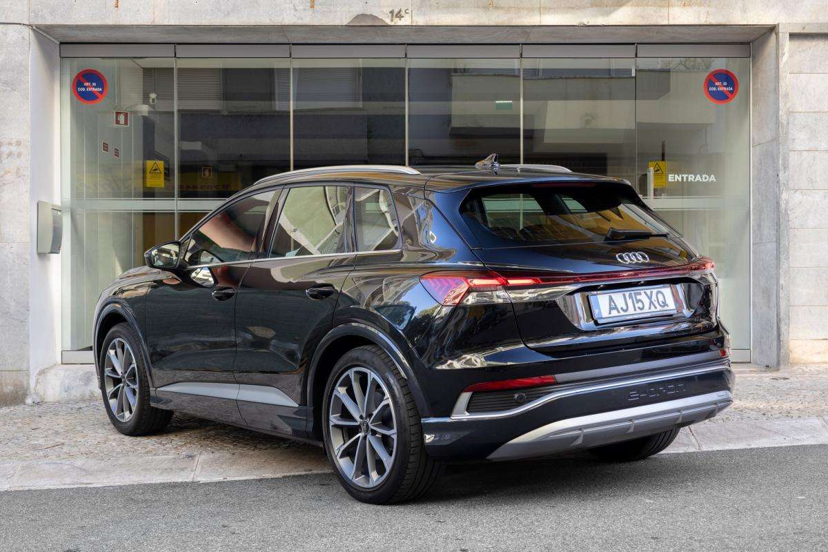 audi-q4-e-tron-2021-eletrico-0cc