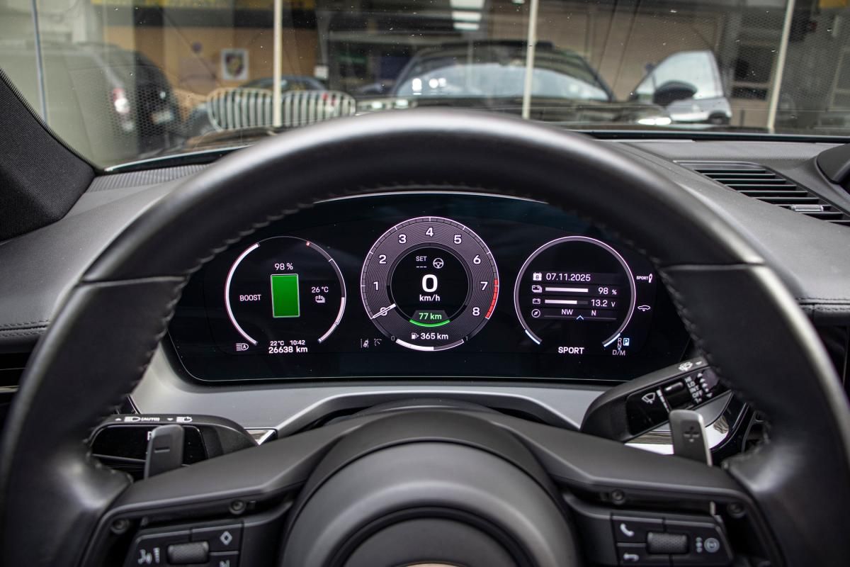 porsche-panamera-2024-hibrido-a-gasolina-2894cc