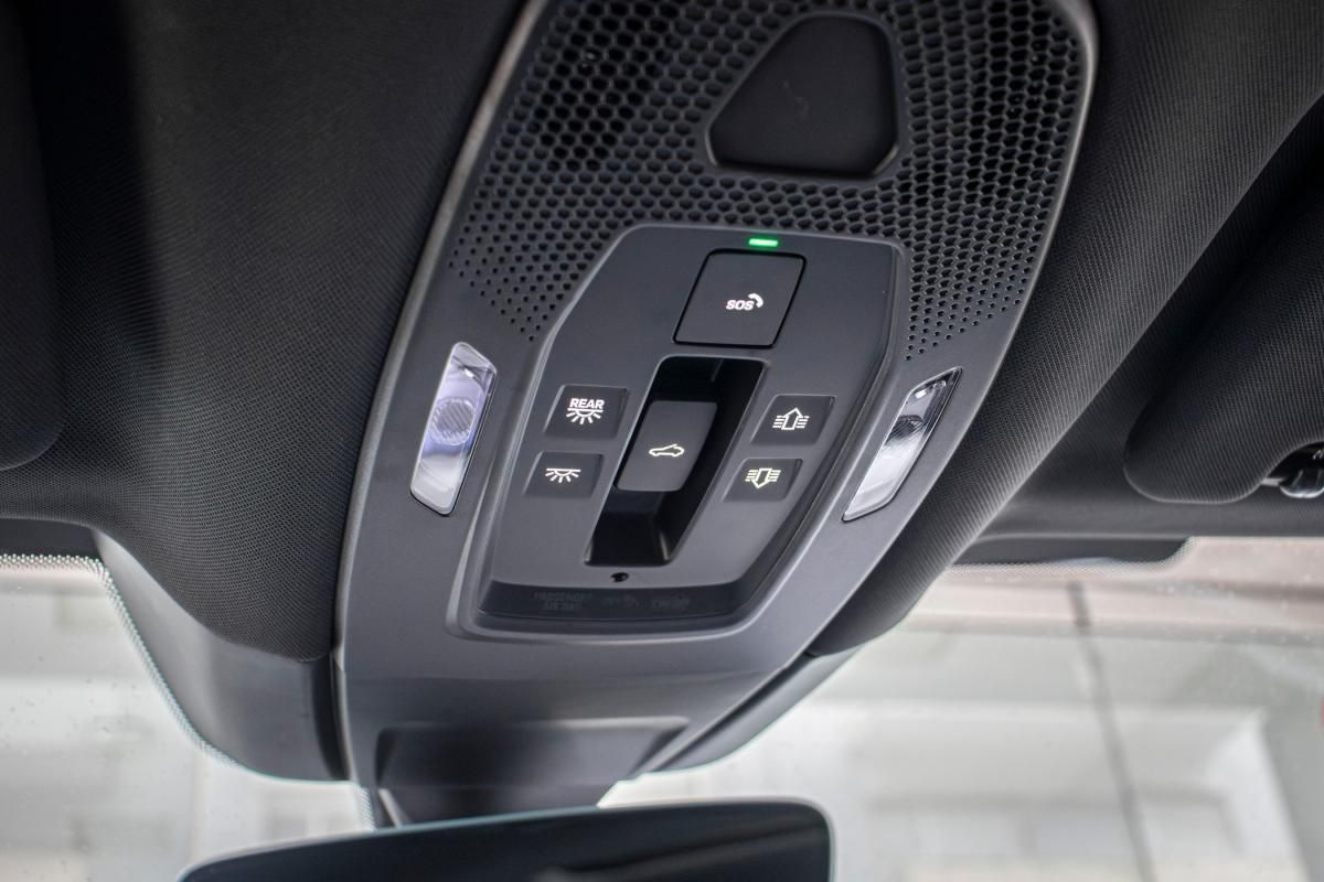 porsche-panamera-2024-hibrido-a-gasolina-2894cc