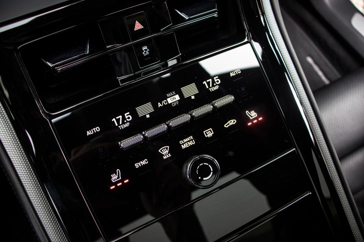 porsche-panamera-2024-hibrido-a-gasolina-2894cc