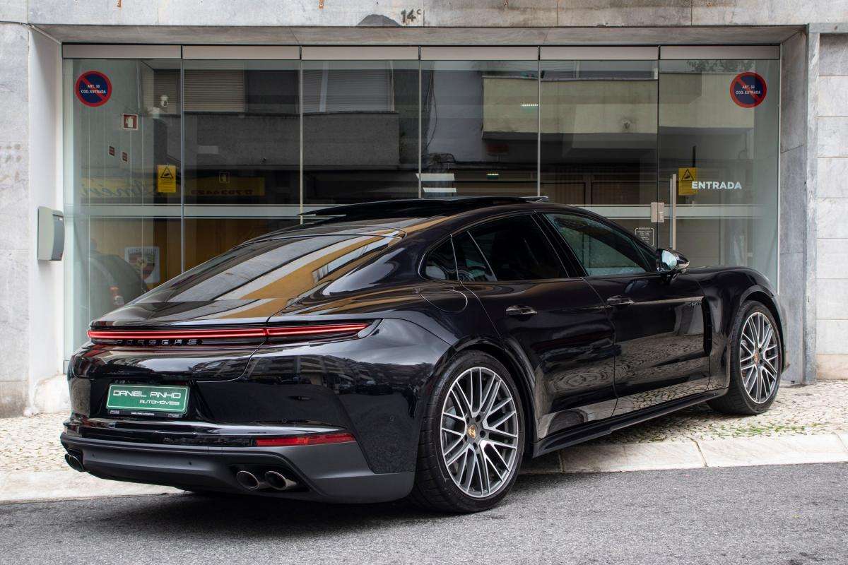 porsche-panamera-2024-hibrido-a-gasolina-2894cc