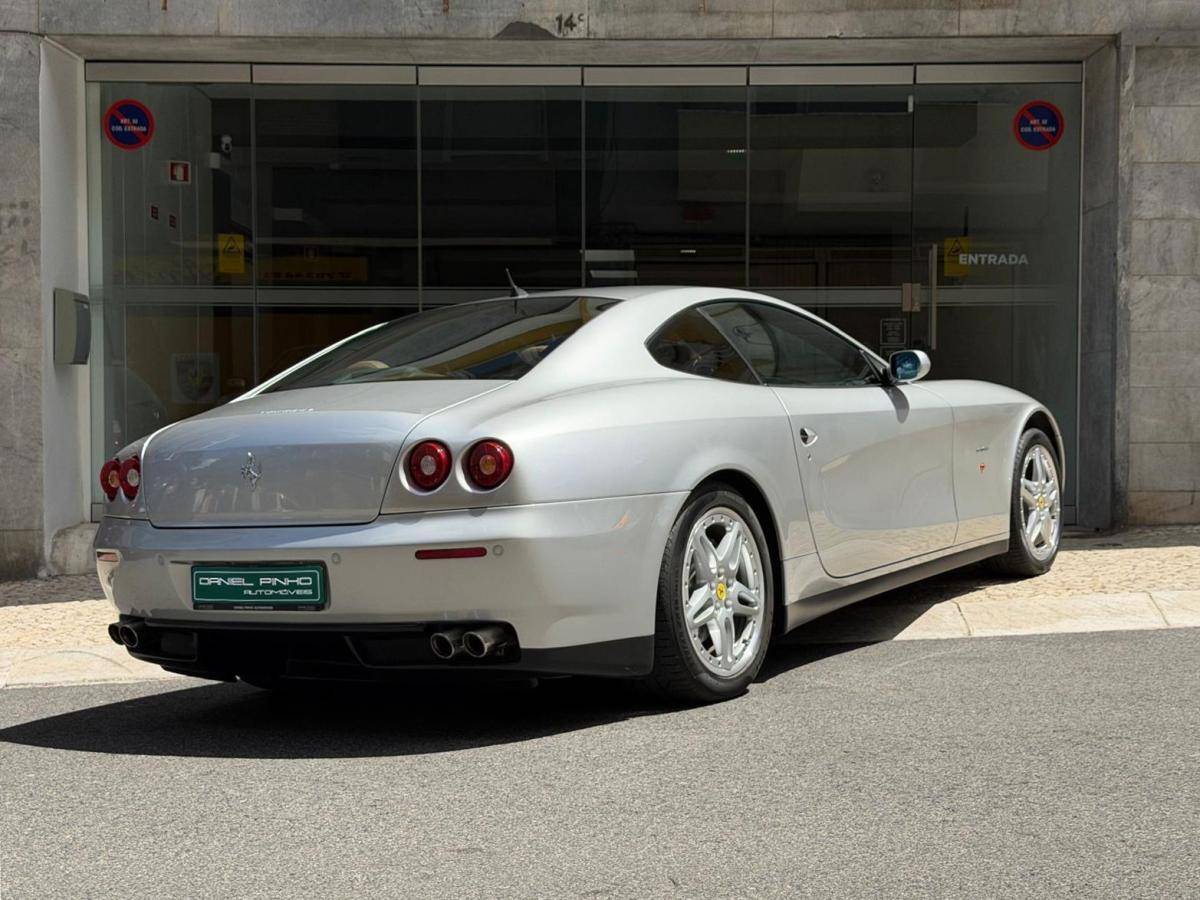 ferrari-612-2005-gasolina-5748cc