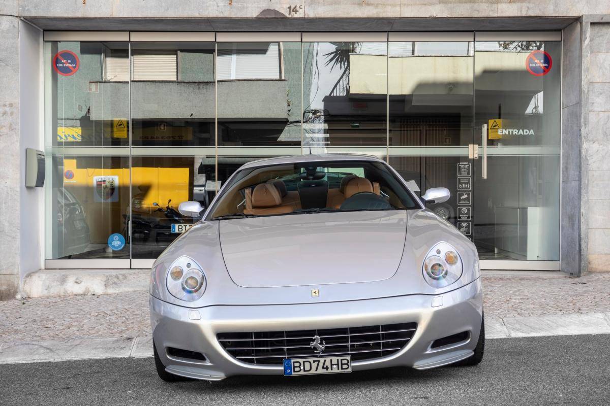 ferrari-612-2005-gasolina-5748cc