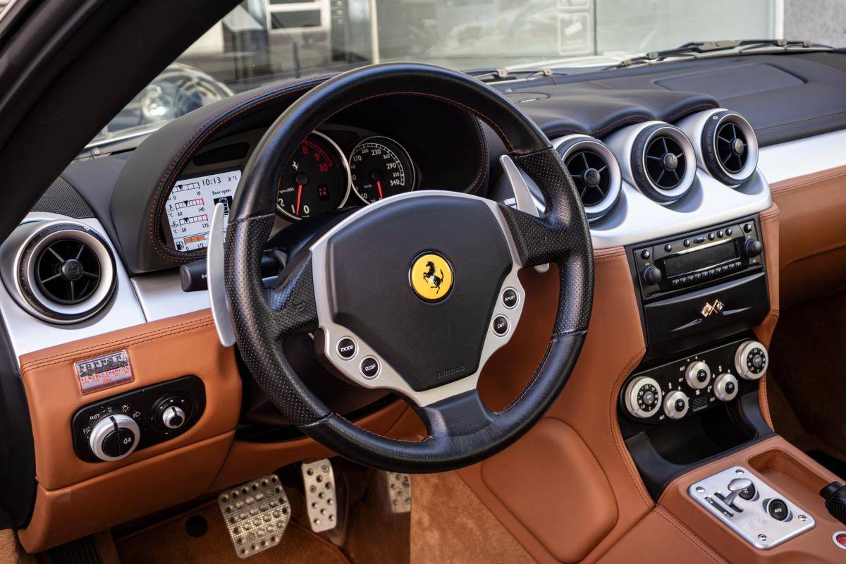 ferrari-612-2005-gasolina-5748cc