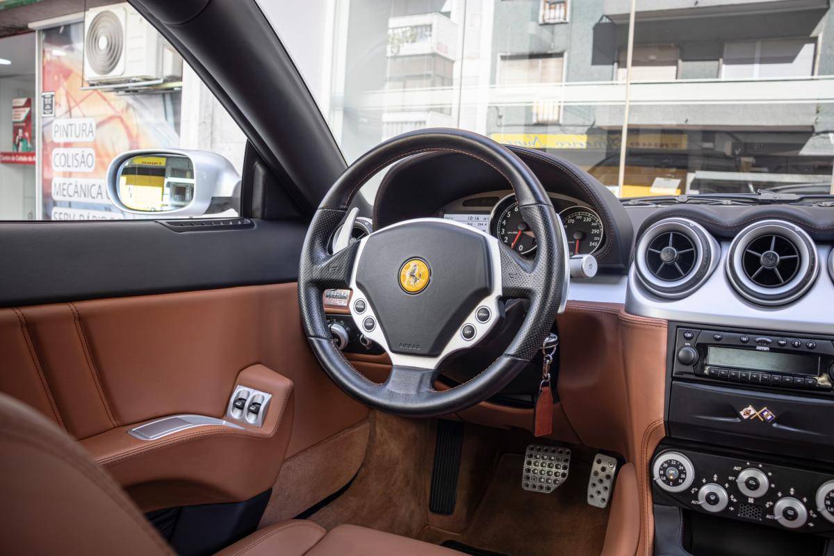 ferrari-612-2005-gasolina-5748cc