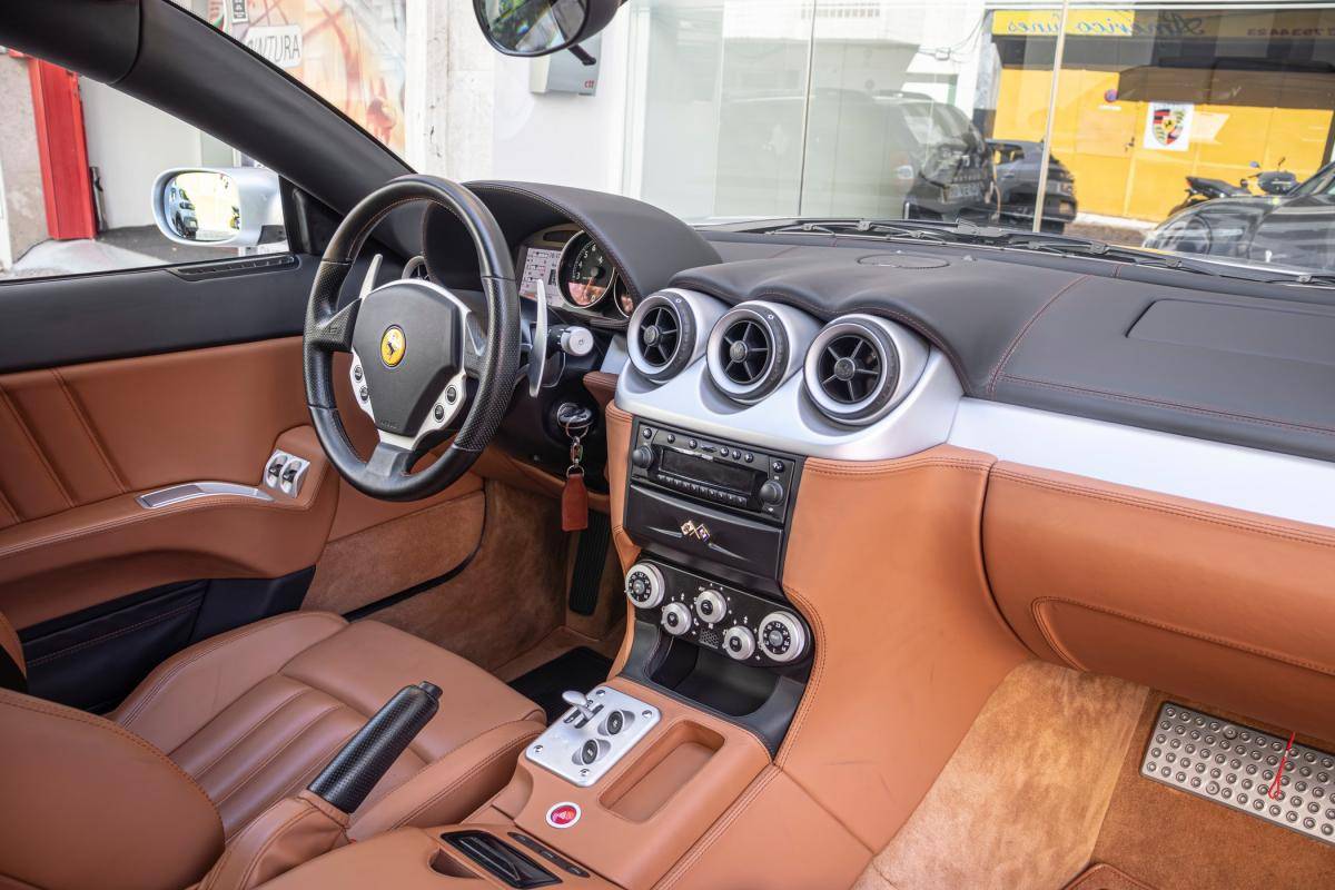 ferrari-612-2005-gasolina-5748cc