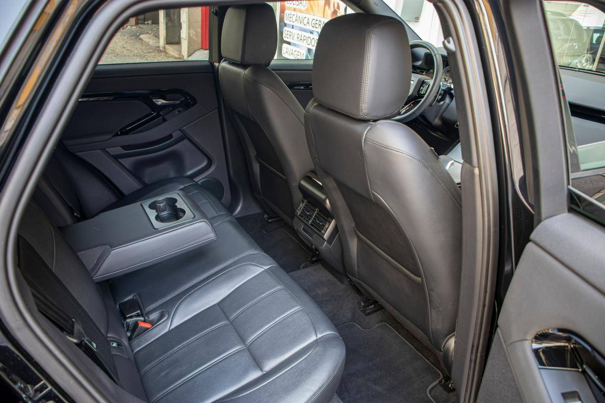 land-rover-range-rover-evoque-2024-hibrido-a-gasolina-1498cc
