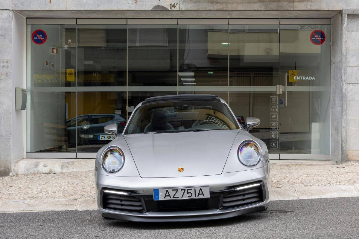 porsche-992-2023-gasolina-2981cc