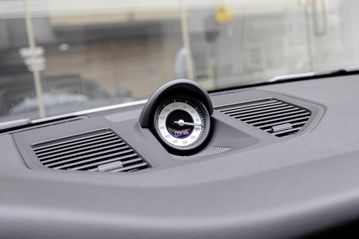 porsche-992-2023-gasolina-2981cc