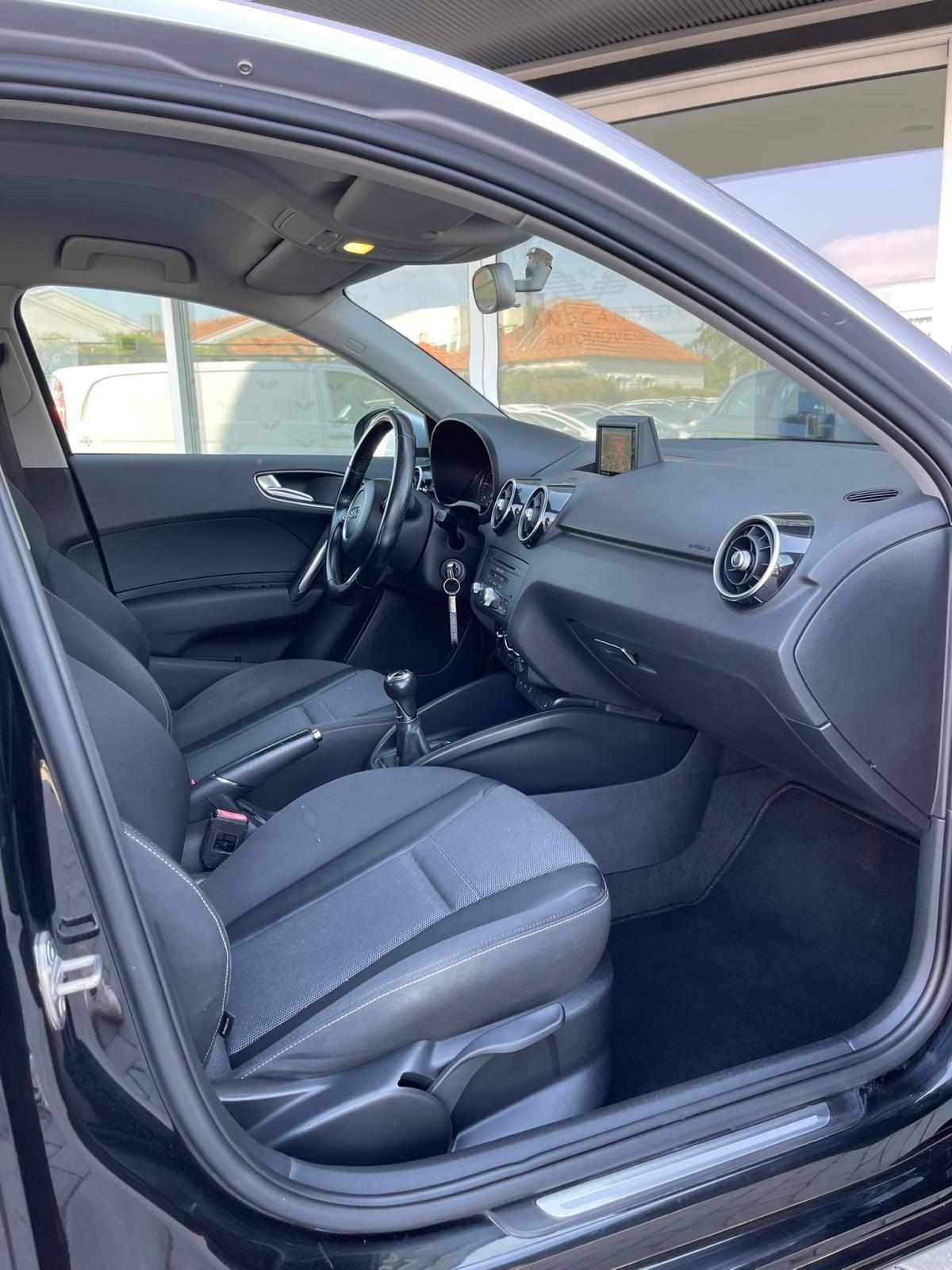 audi-a1-sportback-2014-diesel-1598cc