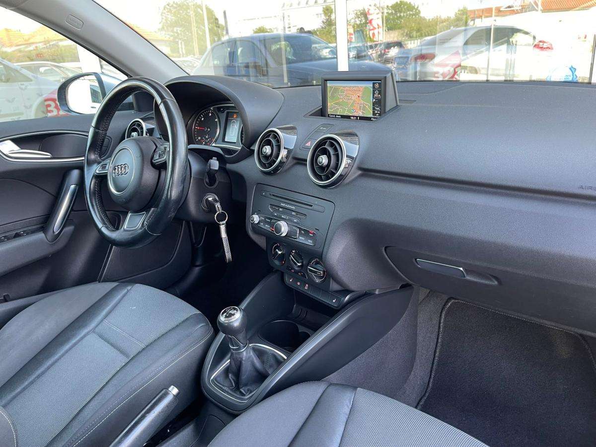 audi-a1-sportback-2014-diesel-1598cc