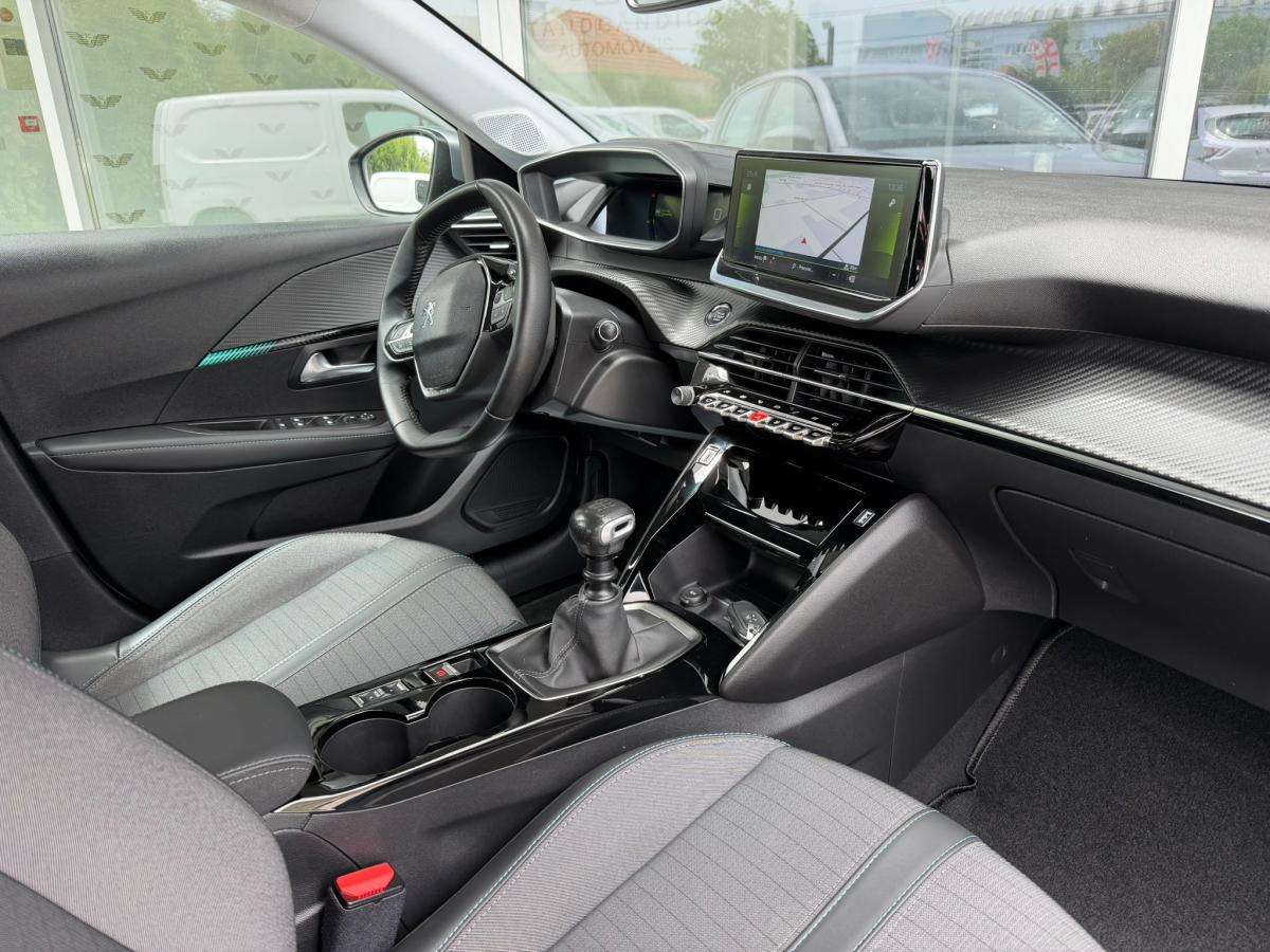 peugeot-208-2019-gasolina-1199cc