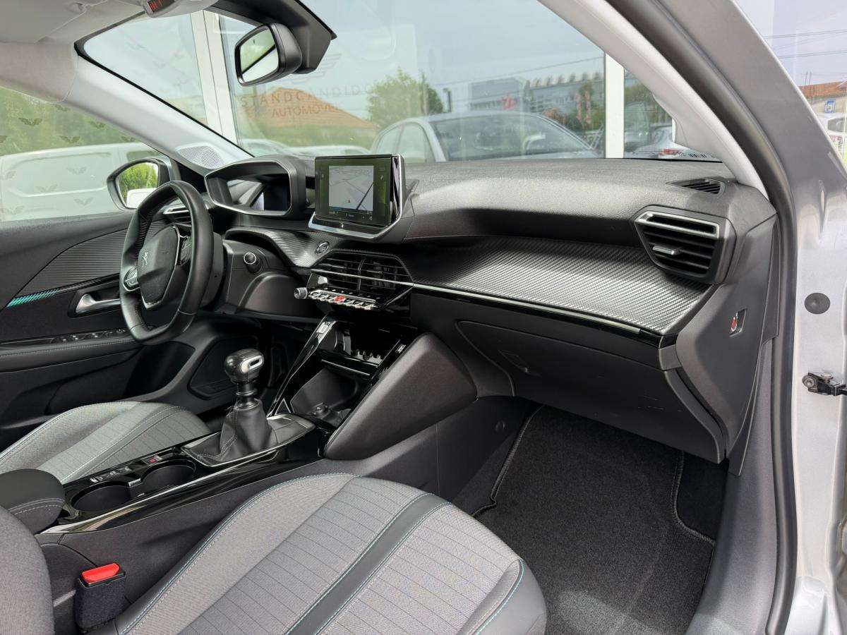 peugeot-208-2019-gasolina-1199cc