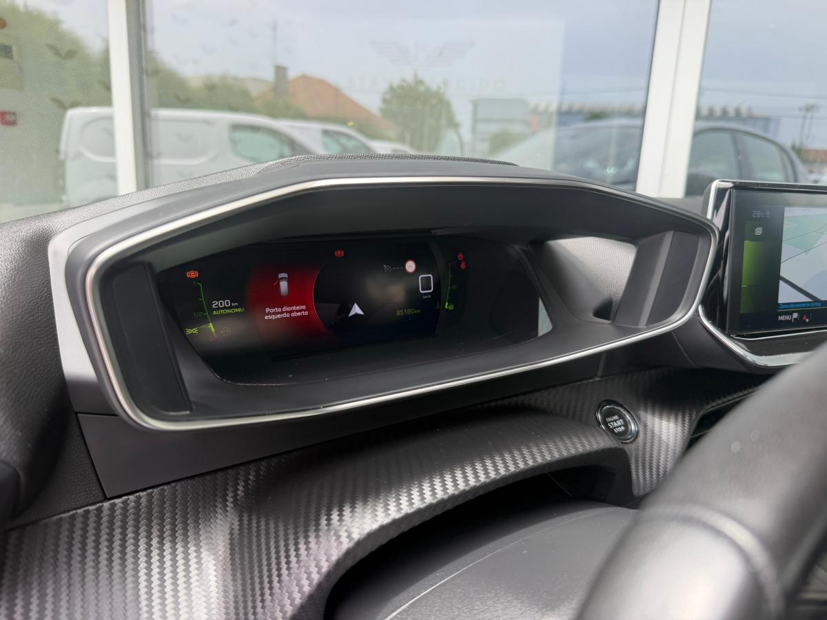 peugeot-208-2019-gasolina-1199cc