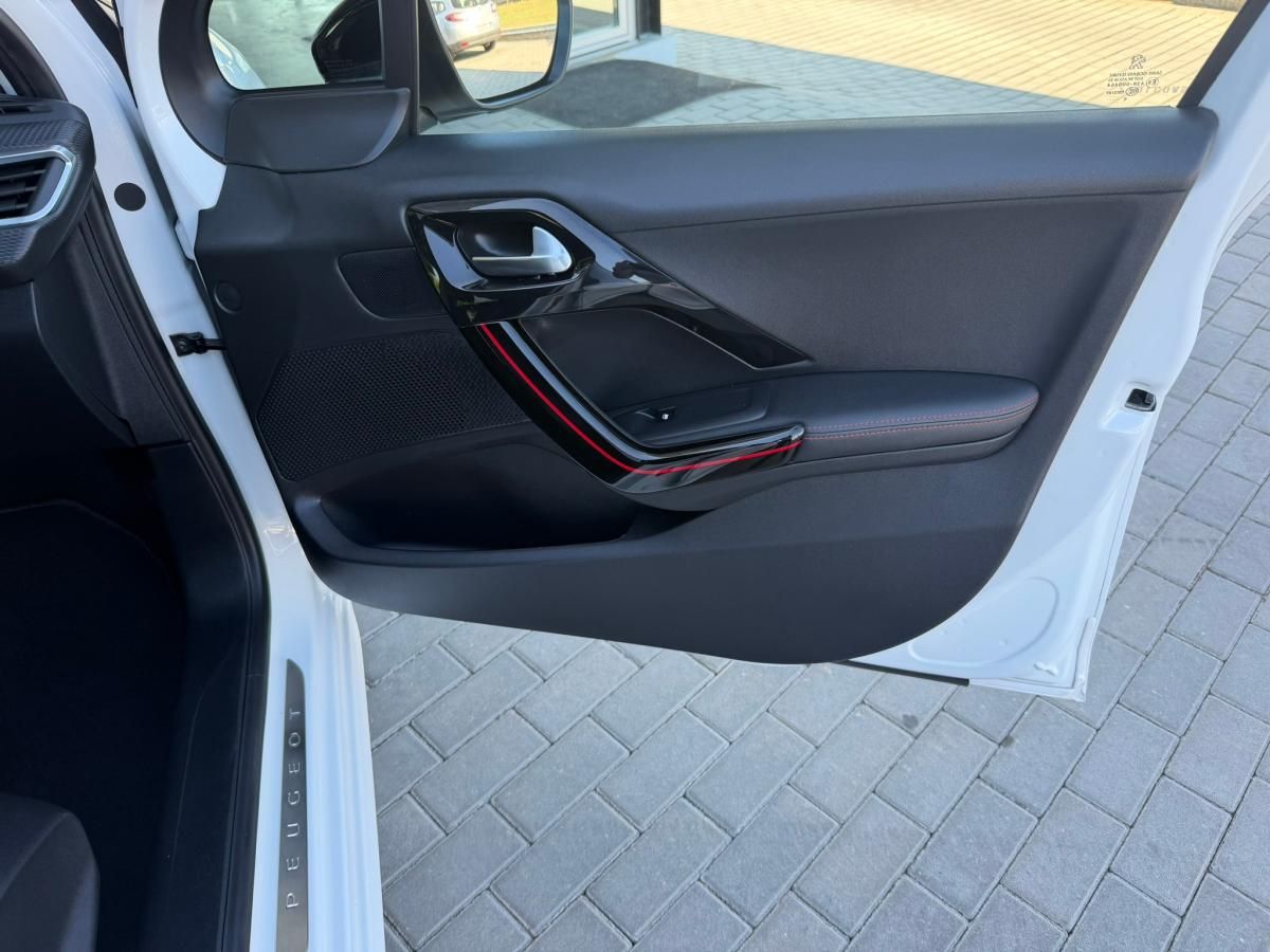 peugeot-208-2016-gasolina-1199cc
