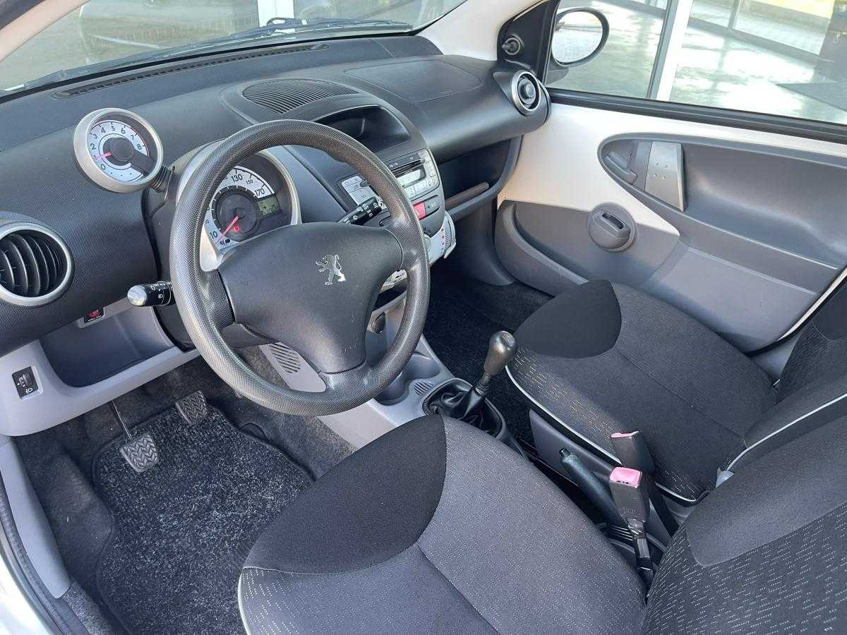 peugeot-107-2009-gasolina-998cc
