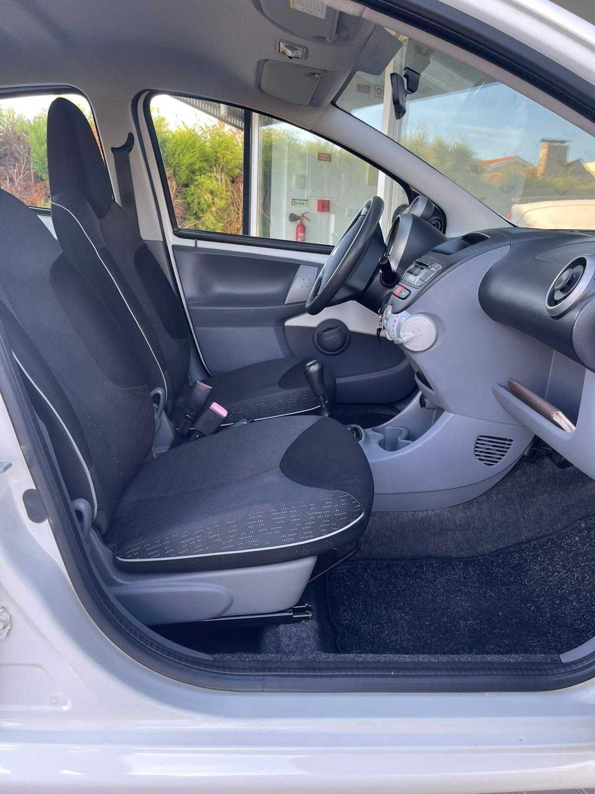 peugeot-107-2009-gasolina-998cc