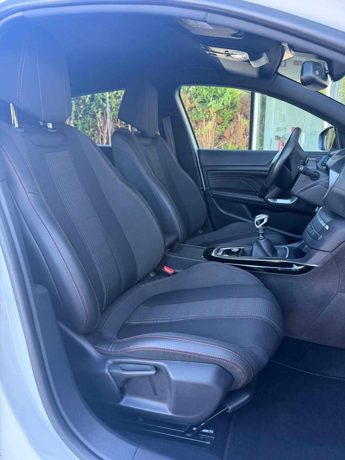 peugeot-308-2018-gasolina-1199cc
