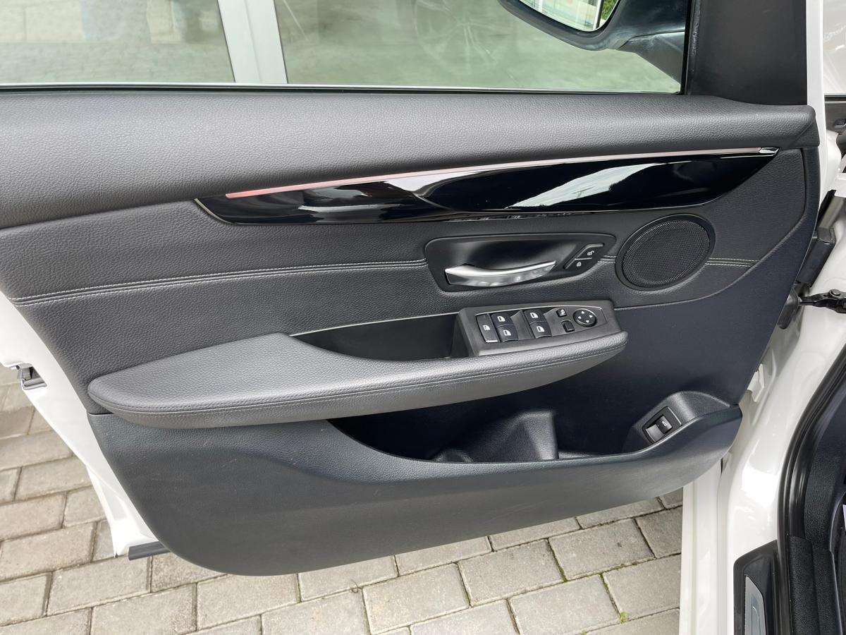 bmw-serie-2-2017-diesel-1496cc