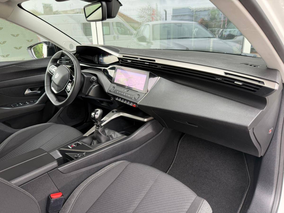 peugeot-308-sw-2023-diesel-1499cc