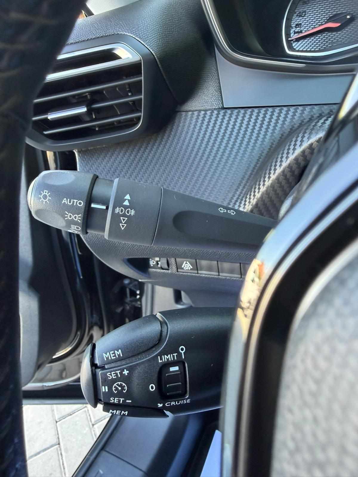 peugeot-2008-2020-diesel-1499cc