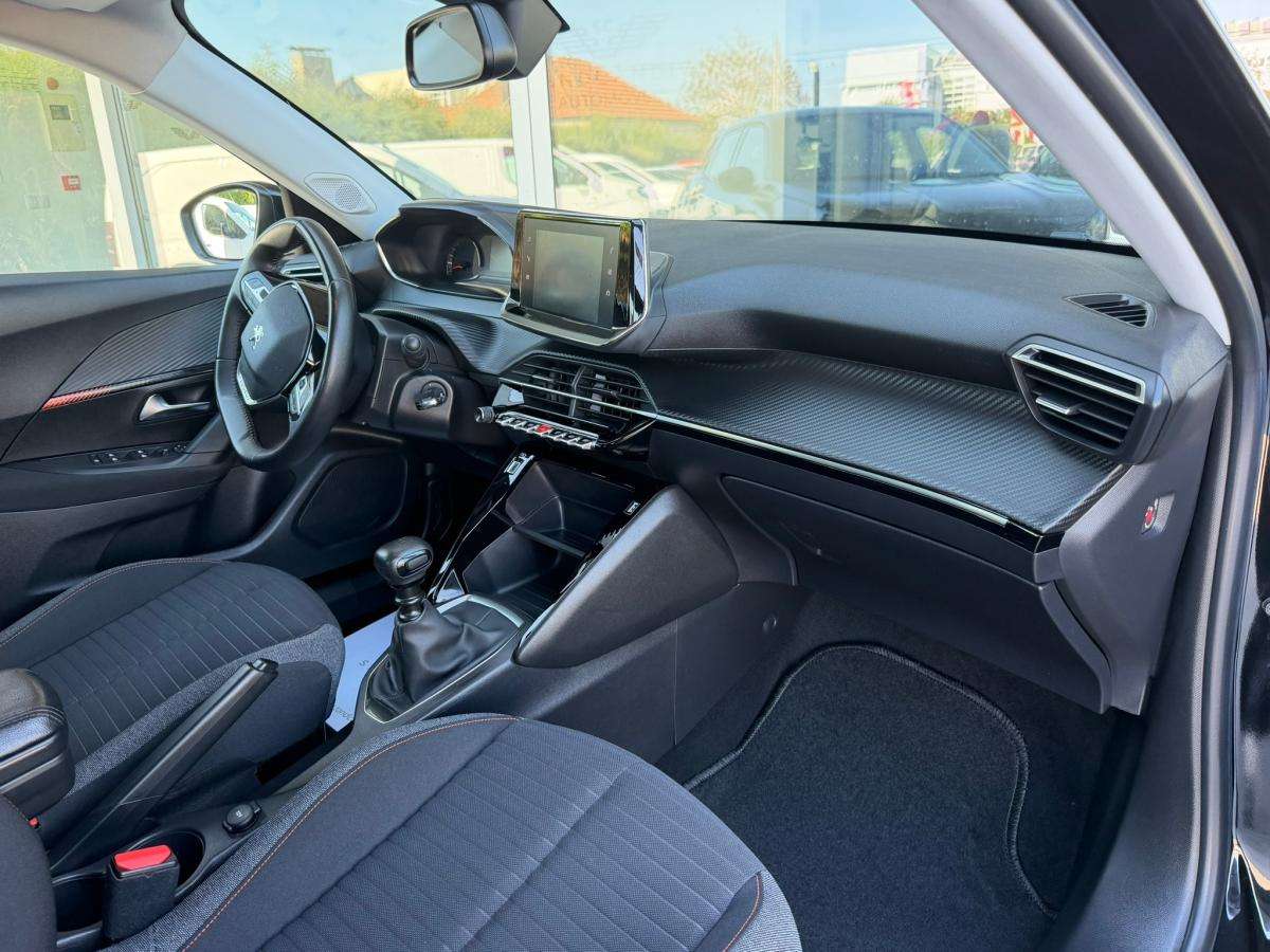 peugeot-2008-2020-diesel-1499cc