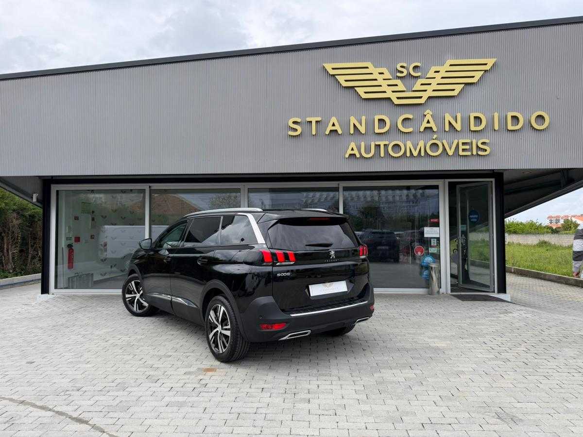 peugeot-5008-2018-diesel-1499cc