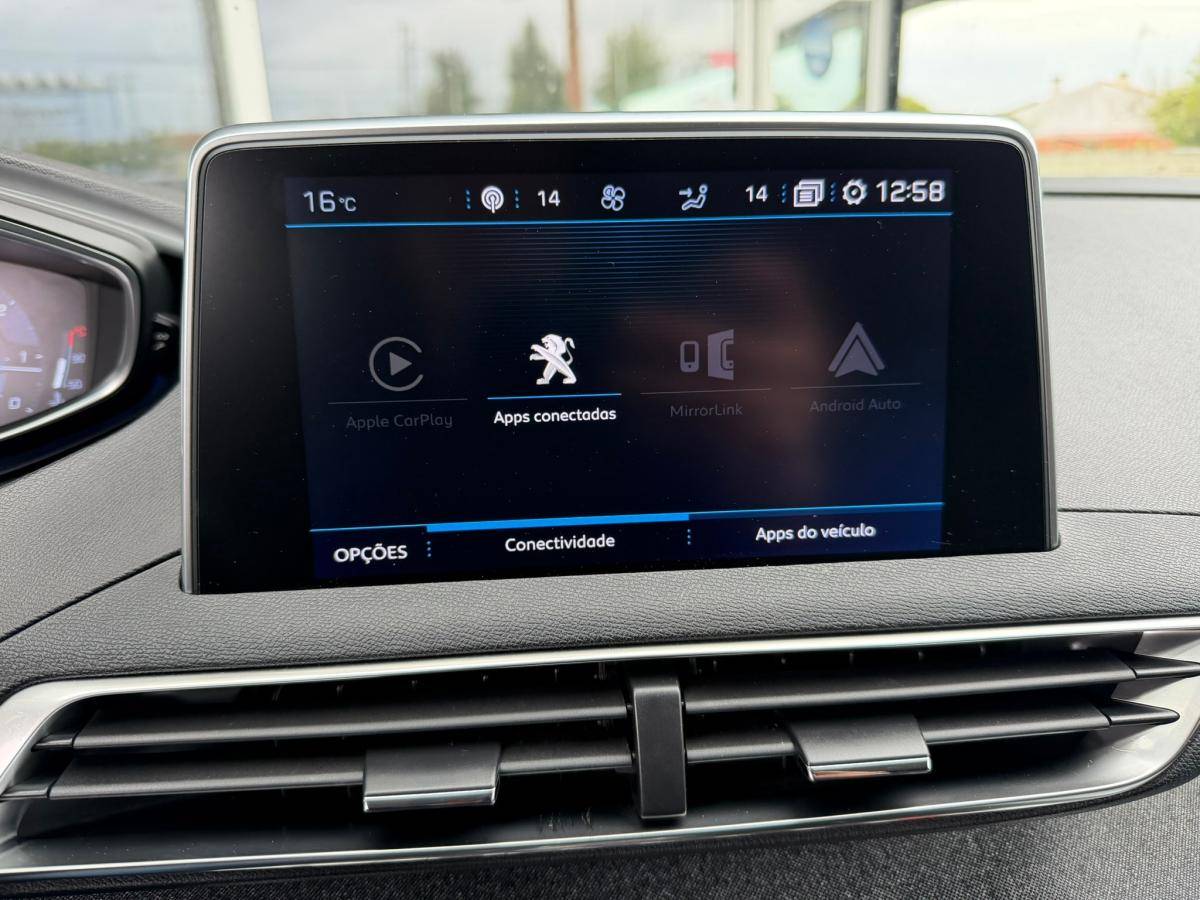 peugeot-5008-2018-diesel-1499cc