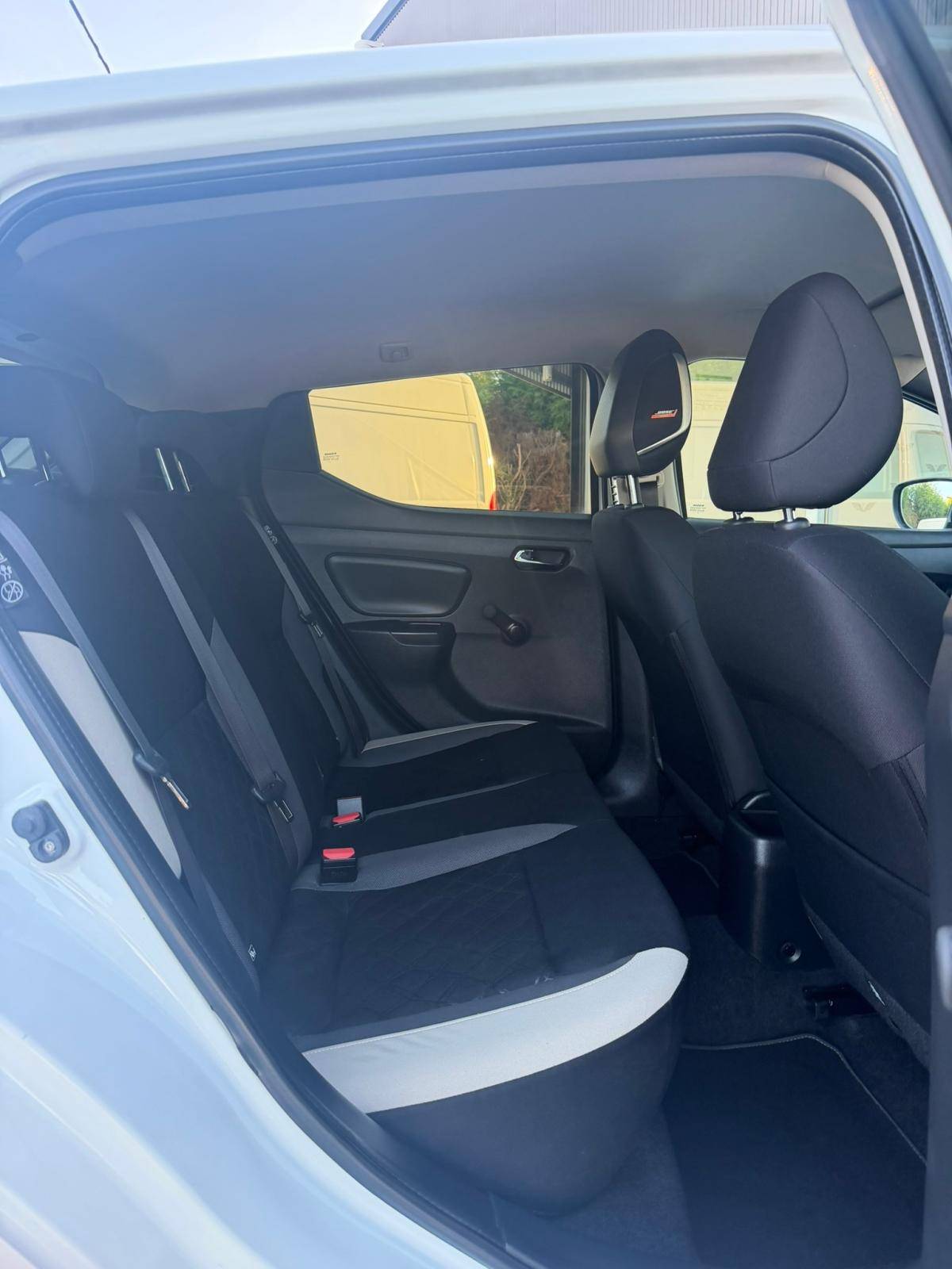nissan-micra-2017-gasolina-898cc