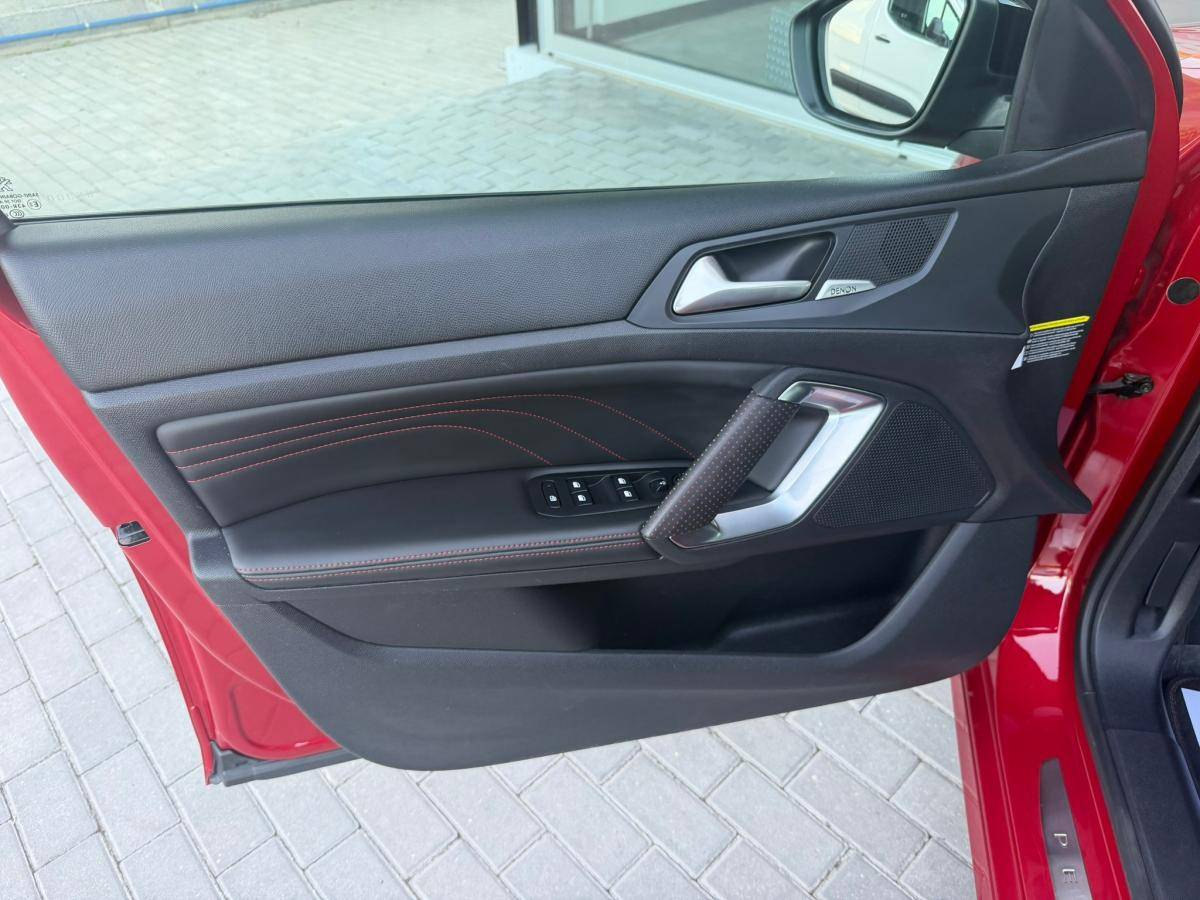 peugeot-308-2016-gasolina-1199cc