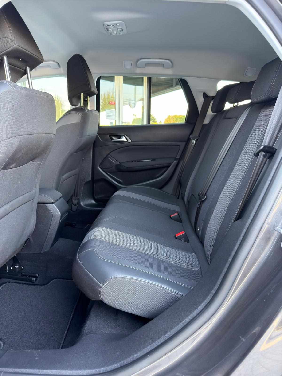 peugeot-308-sw-2019-diesel-1499cc