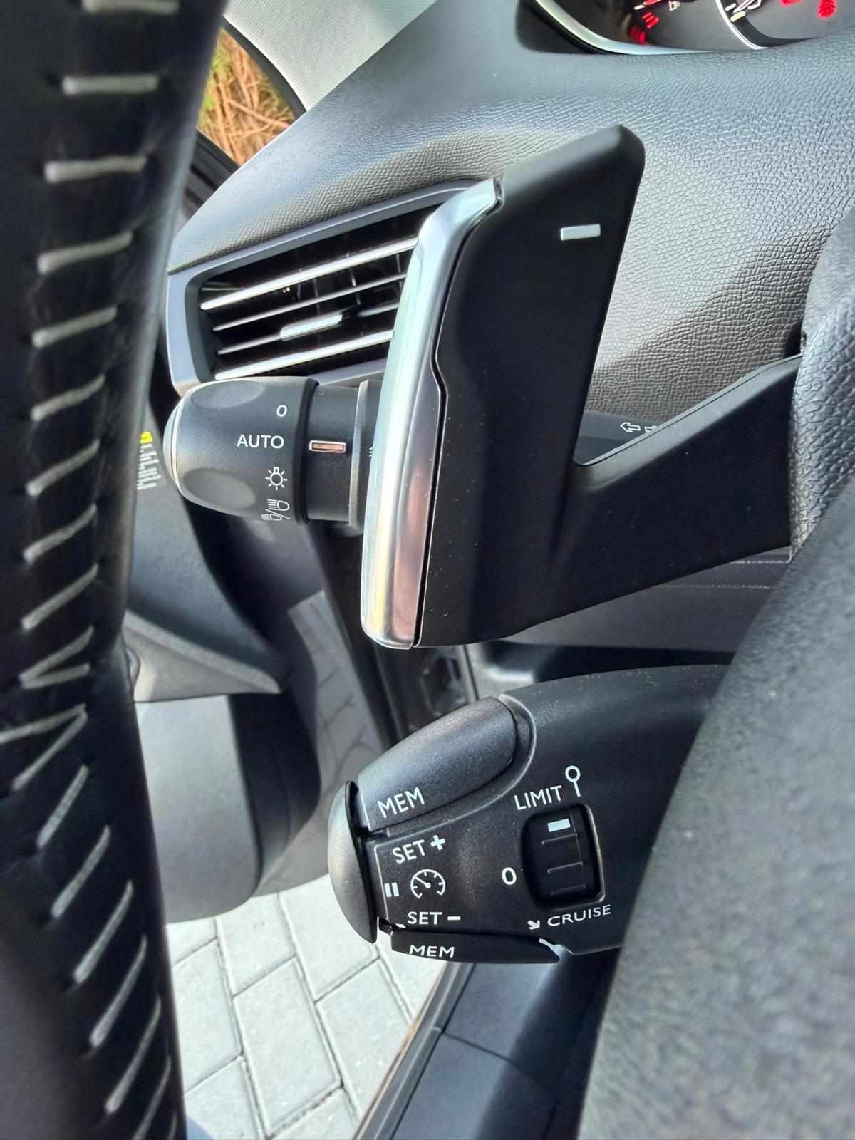 peugeot-308-sw-2019-diesel-1499cc