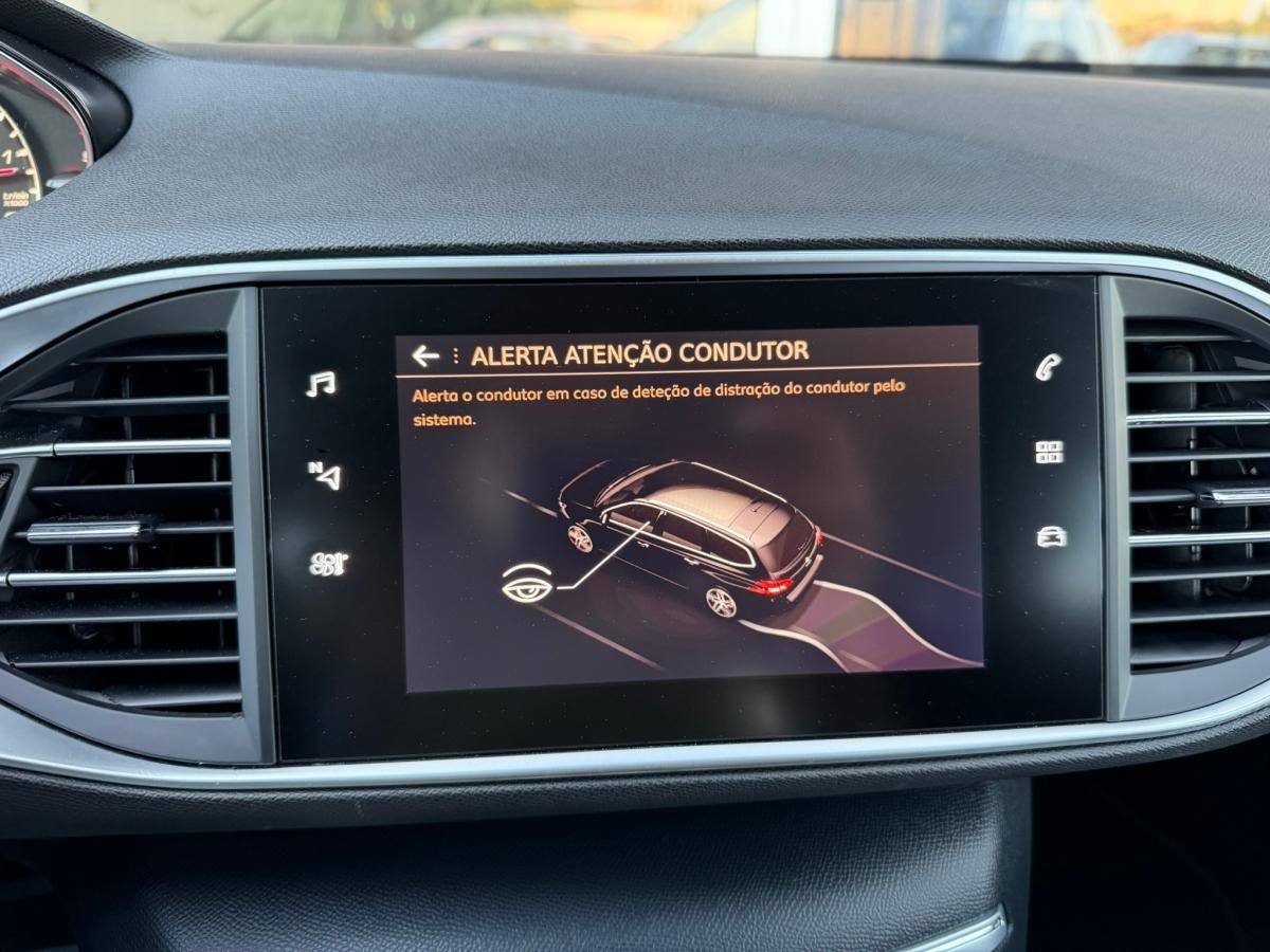 peugeot-308-sw-2019-diesel-1499cc