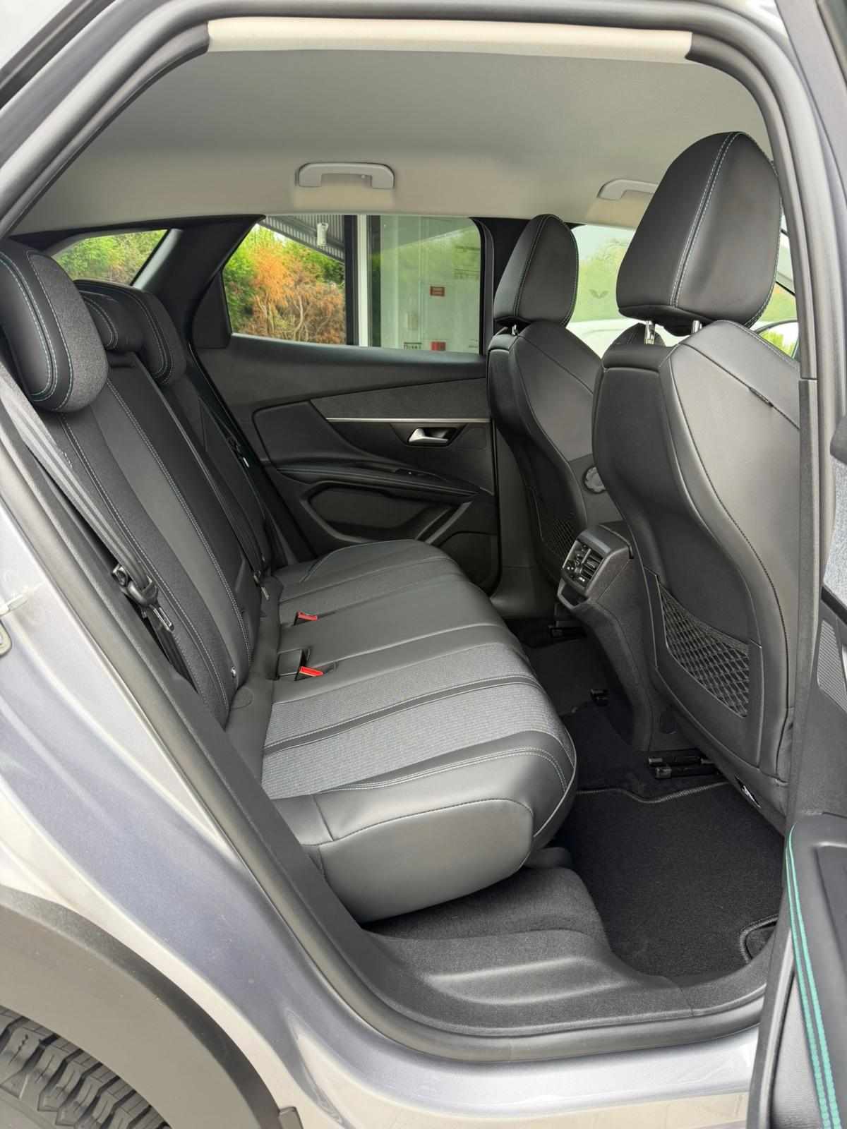 peugeot-3008-2022-diesel-1499cc