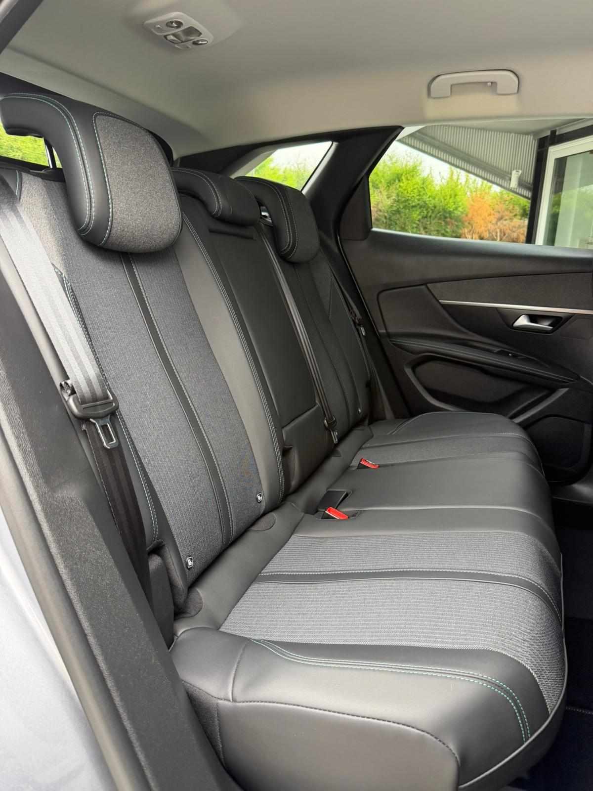 peugeot-3008-2022-diesel-1499cc