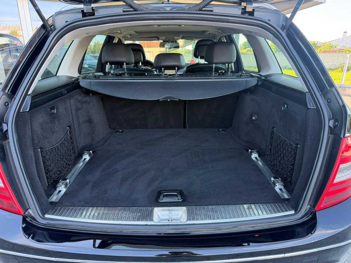 mercedes-benz-classe-c-2011-diesel-2148cc