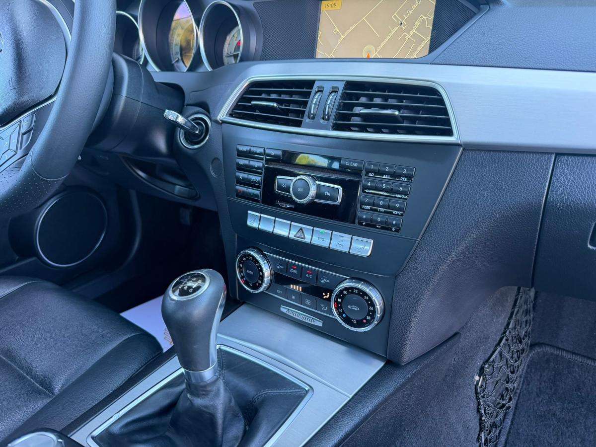 mercedes-benz-classe-c-2011-diesel-2148cc