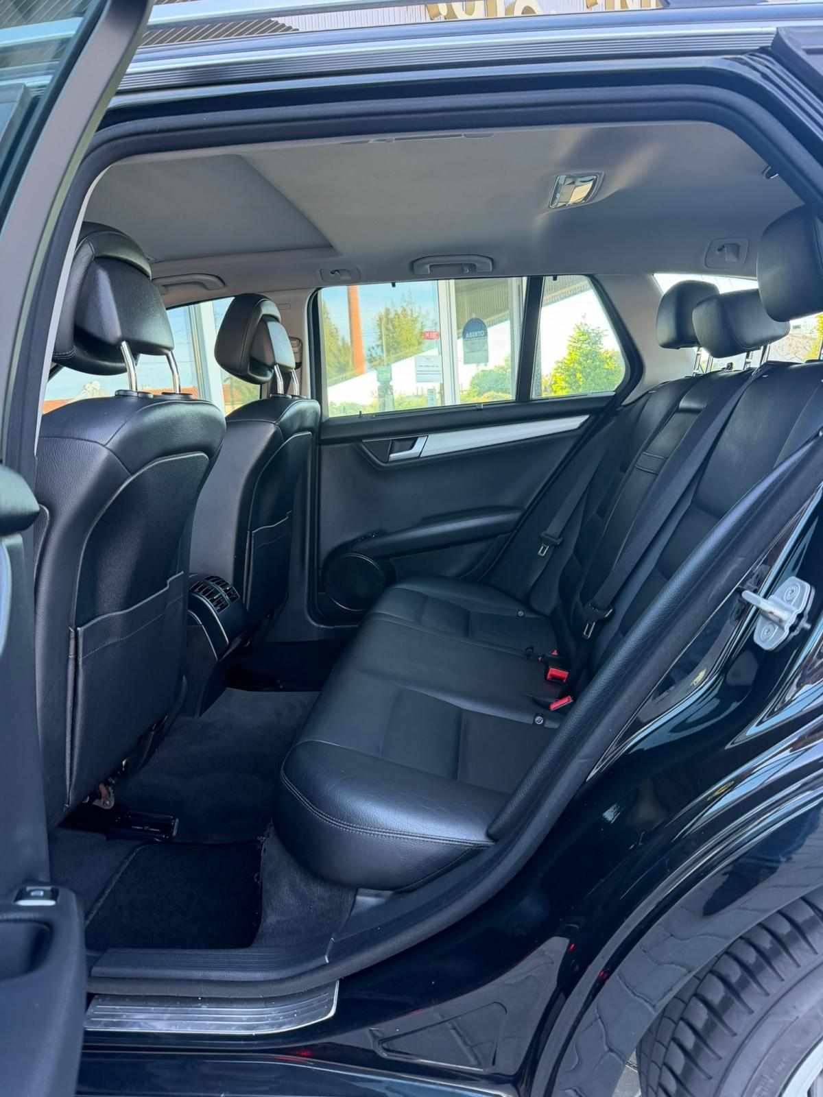 mercedes-benz-classe-c-2011-diesel-2148cc