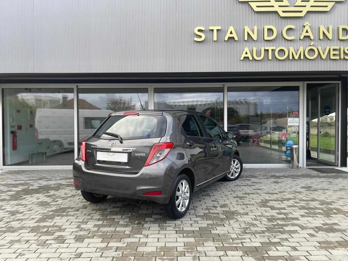 toyota-yaris-2014-diesel-1364cc