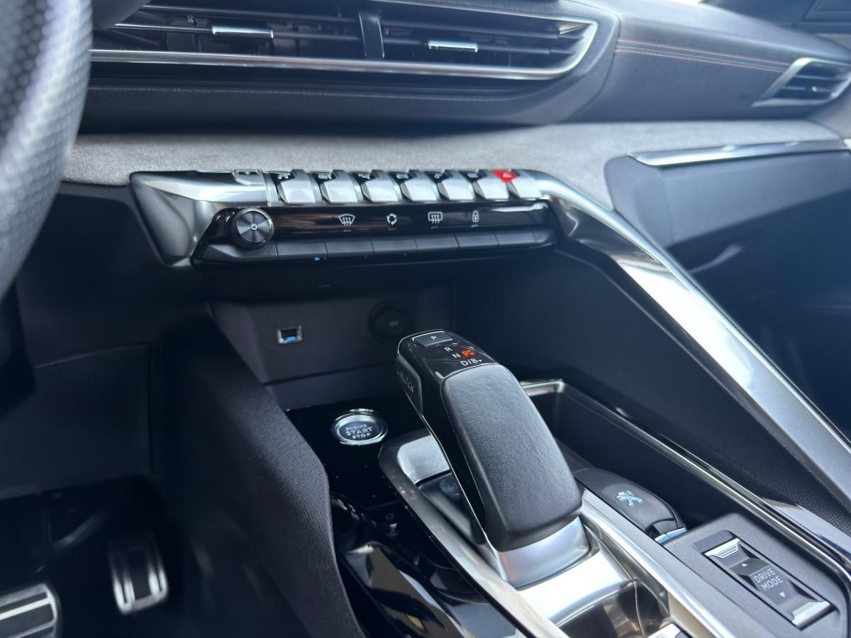 peugeot-3008-2021-hibrido-a-gasolina-1598cc